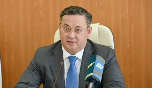 Qazaxıstanın xarici işlər naziri saxlanılıb? - Rəsmi